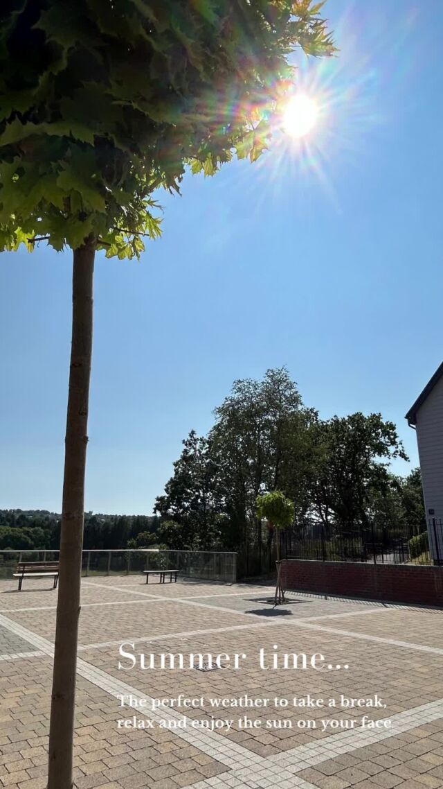 Marbella? Majorca? No, Morriston near Swansea☀️⁠
Parc Ceirw Garden Village⁠
⁠
#staycation #holiday #getaway