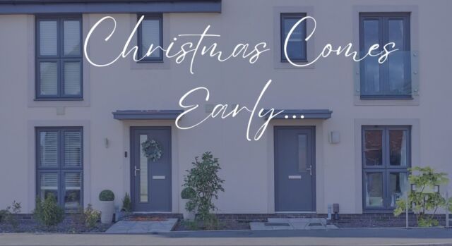 All I want for Christmas is ....🏡🎁⁠
a stunning 4-bedroom Andover townhouse with carport overlooking the community park at Parc Ceirw! And it's open to view this Sunday 26th November. 🌳🏡⁠
⁠
Move in with just a 5% deposit and enjoy:⁠
✅ Stylish flooring⁠
✅ Turf for your rear garden⁠
✅ LTT & legal fees covered⁠
⁠
And, we're gifting you an extra £3,000 to make your Christmas wishes come true. 🌟🎅🛍️⁠ T&Cs apply. ⁠Example of Andover shown.⁠
⁠
 #ChristmasCheer #DreamHome⁠